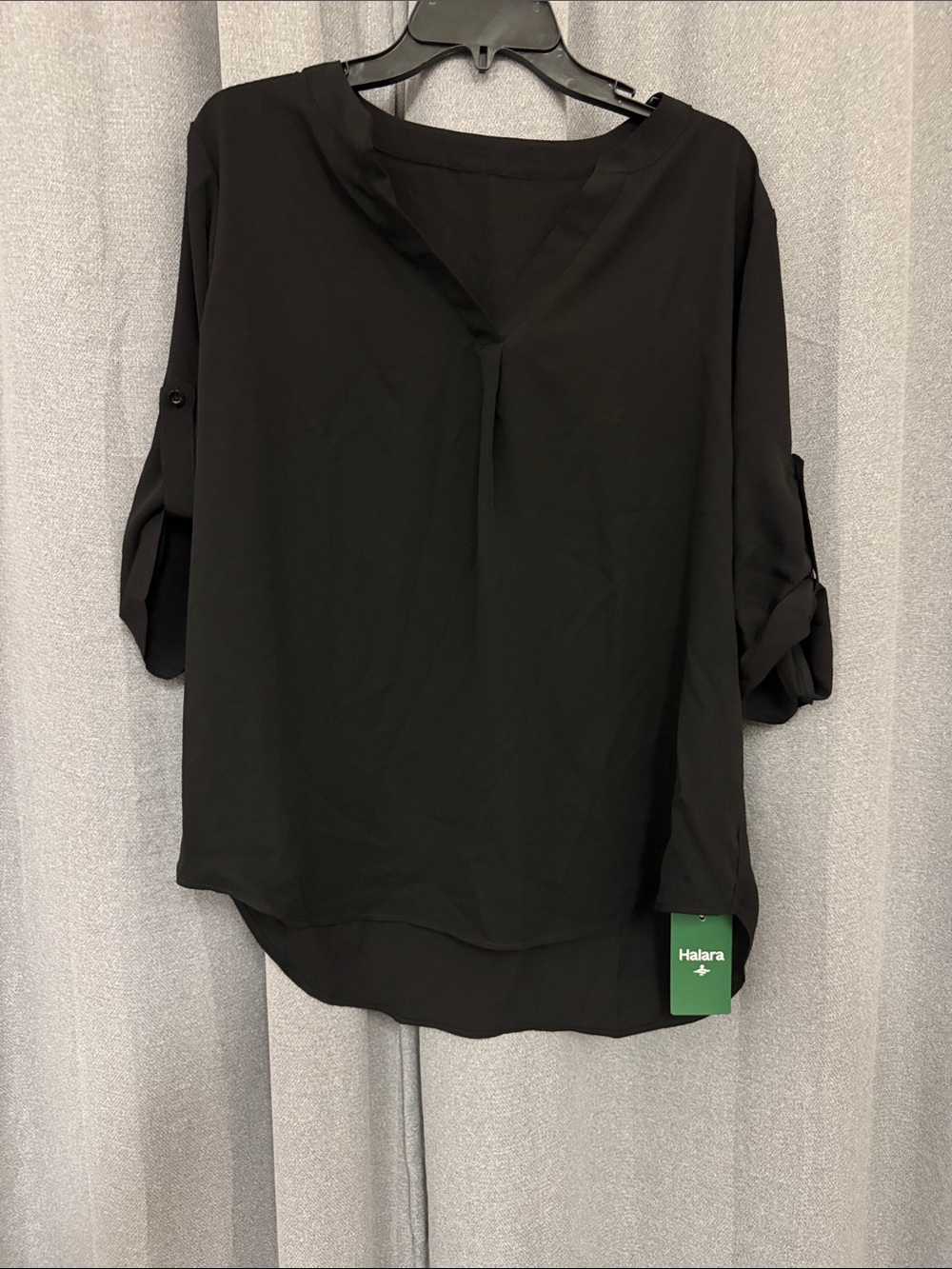 HALARA Black V-Neck Roll-Sleeve Tunic Top